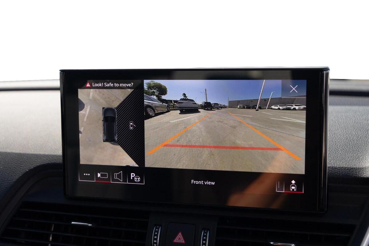 2024 Audi Q5 35 TDI Auto MY25 image 10