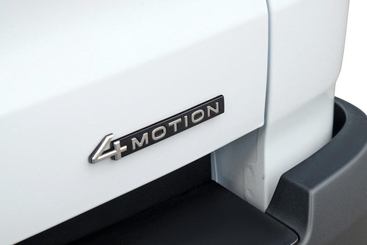 2024 Volkswagen Amarok TDI500 Life NF Auto 4MOT MY23 Dual Cab image 9