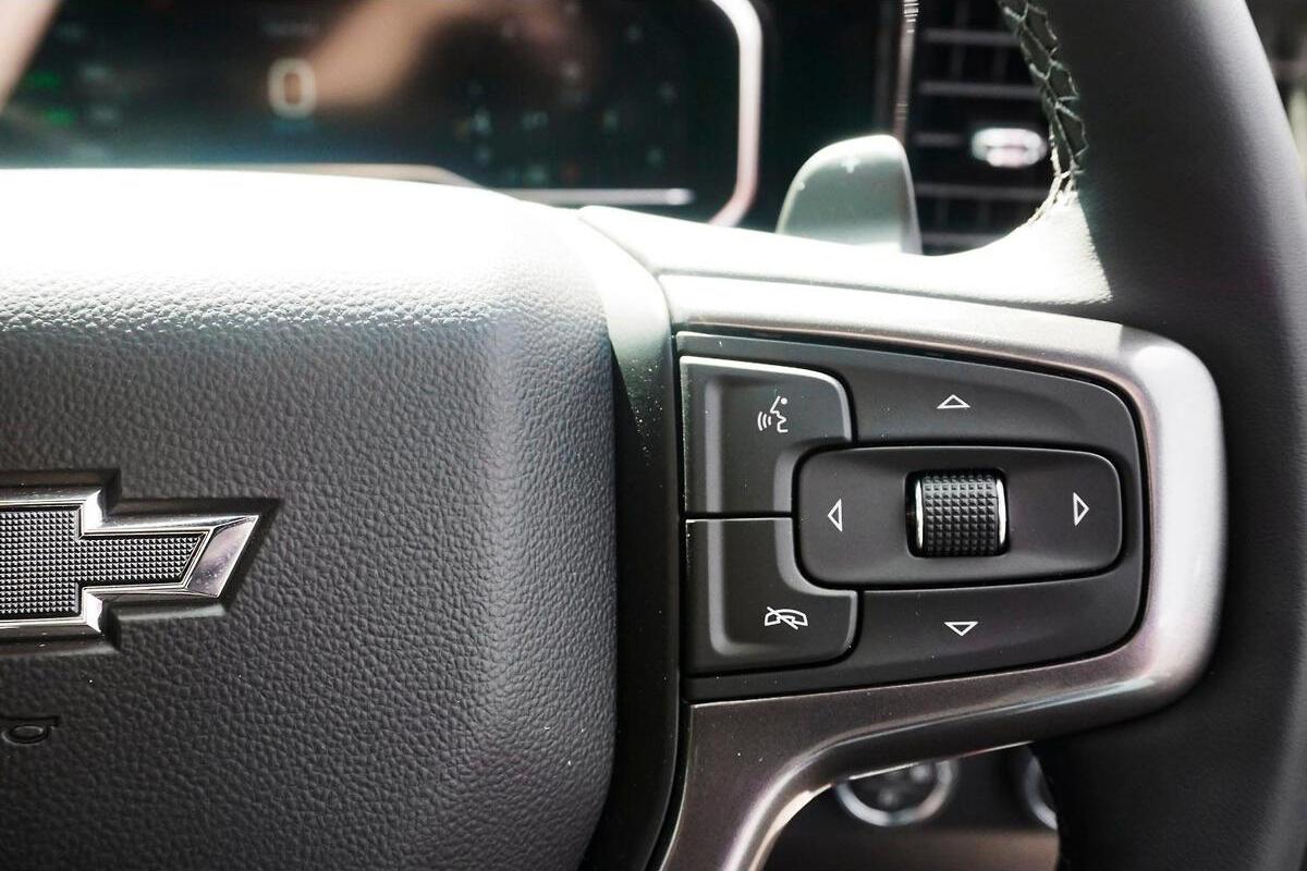 2025 Chevrolet Silverado 1500 ZR2 W/Tech Pack Auto 4x4 MY24 image 15