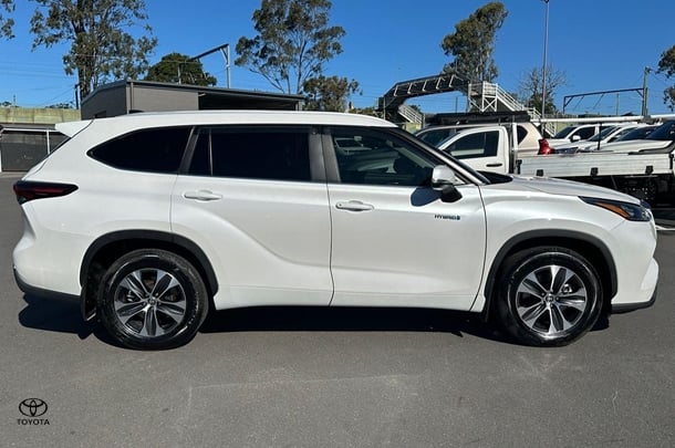 2024 Toyota Kluger Hybrid GXL AWD image 2