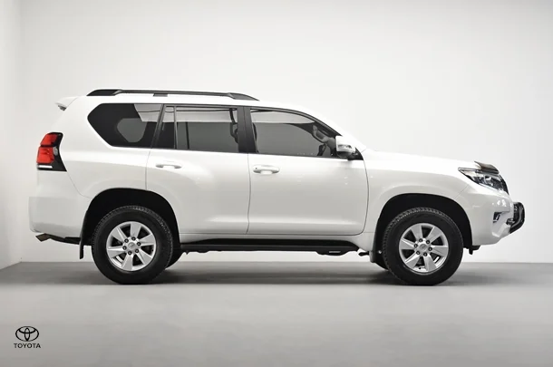 2020 Toyota Prado GXL image 4