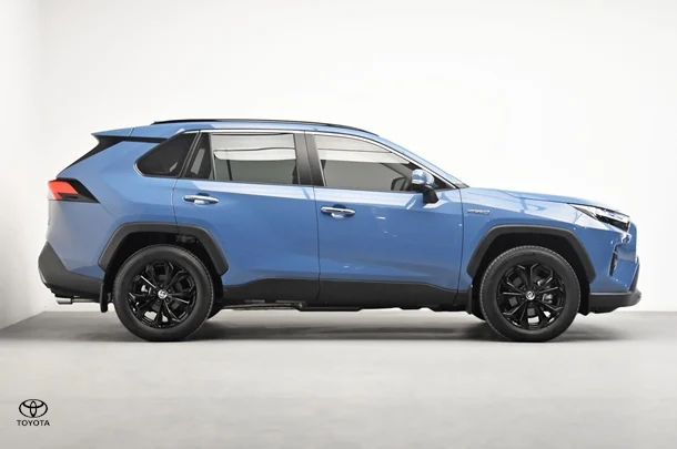 2024 Toyota RAV4 Hybrid Cruiser 2WD image 3