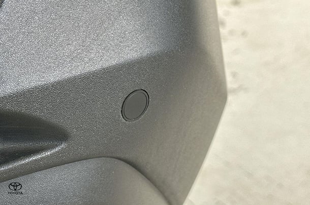 2023 Toyota Rav4 Hybrid GX AWD image 12