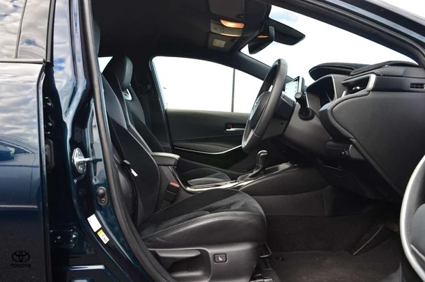 2018 Toyota Corolla ZR image 5
