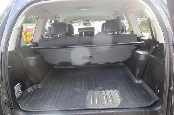 2021 Toyota Prado VX image 25