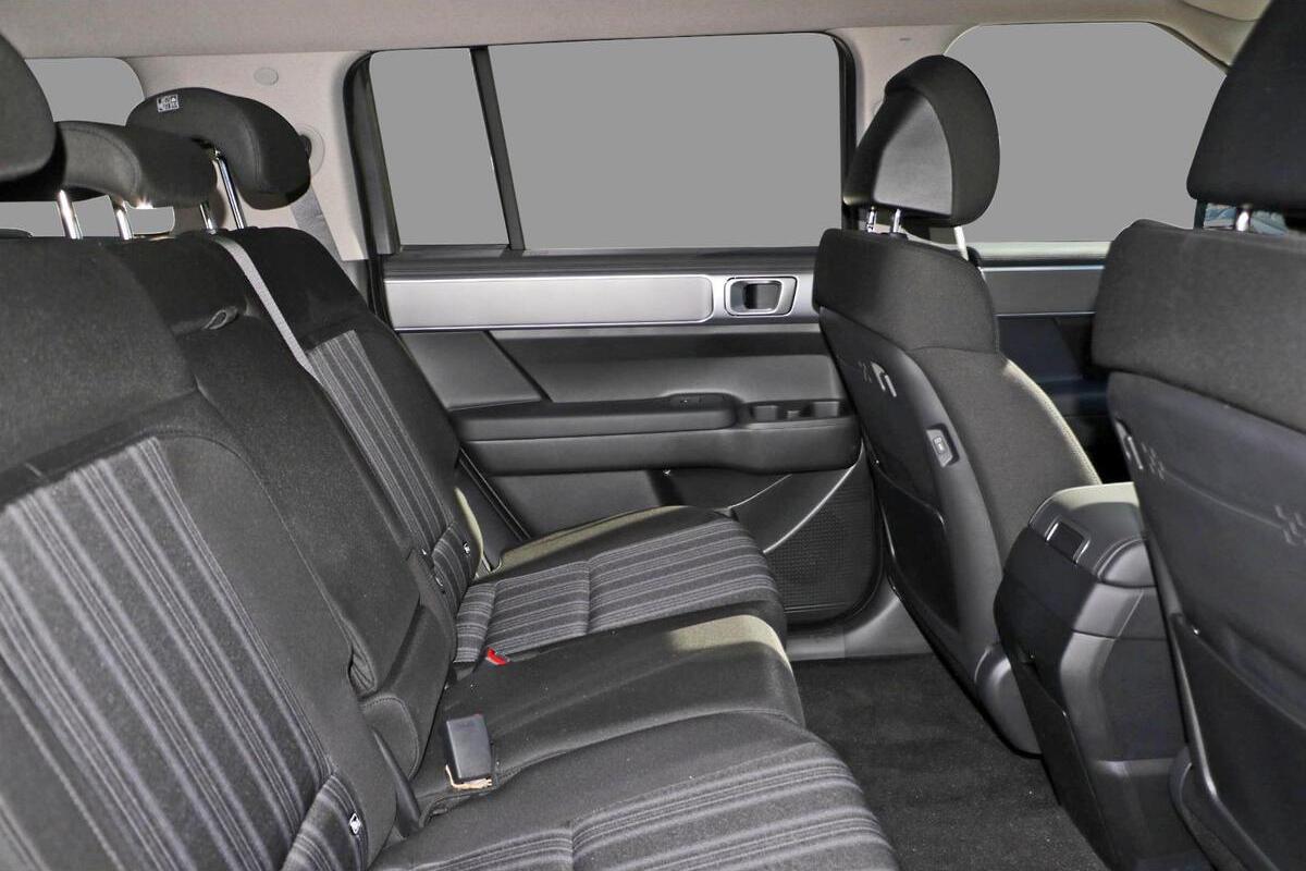 2025 Hyundai Santa Fe Hybrid Auto AWD MY25 image 9