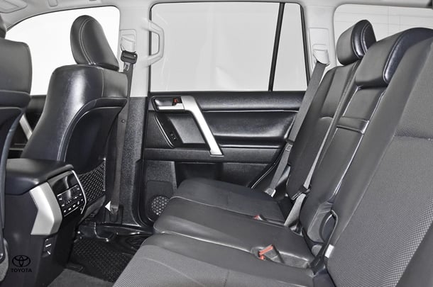 2023 Toyota Prado Kakadu image 19