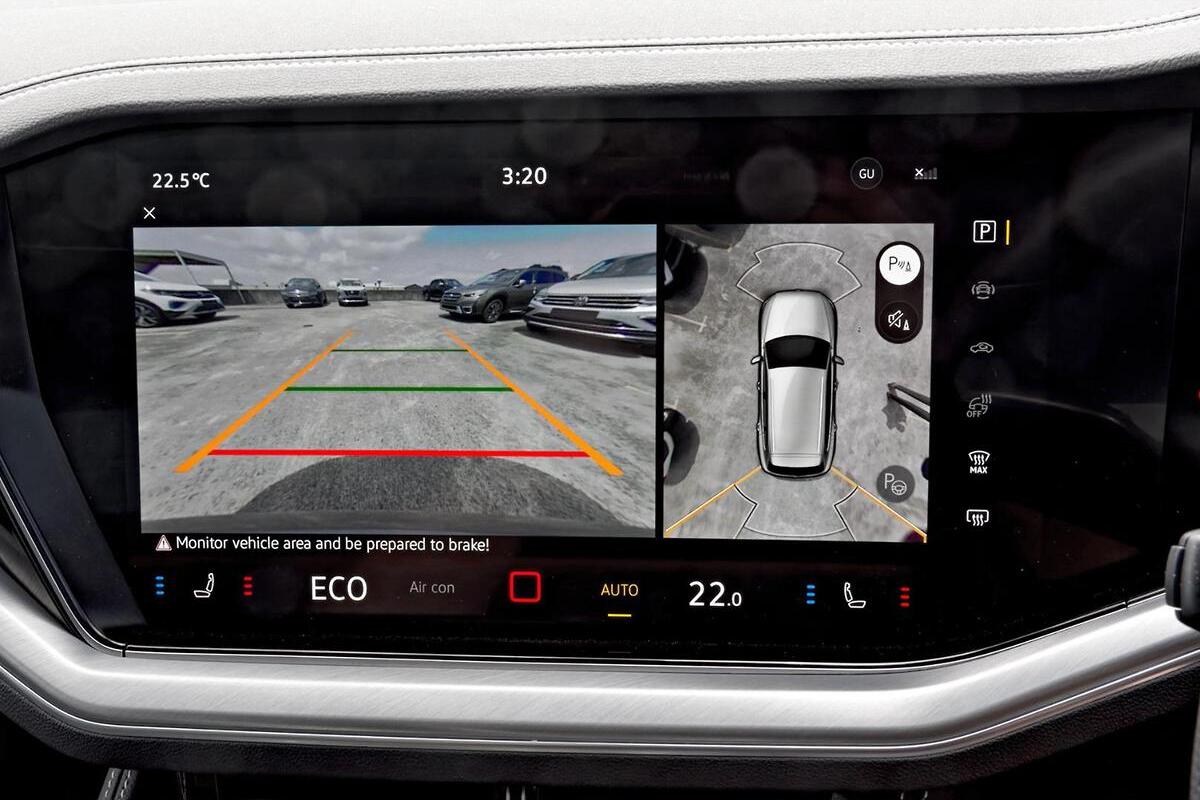 2024 Volkswagen Touareg 210TDI R-Line RC Auto 4MOTION MY24 image 13