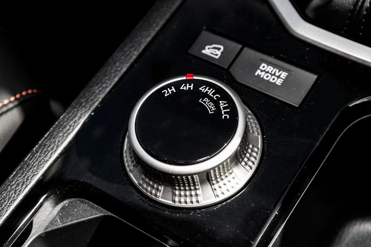 2024 Mitsubishi Triton GSR MV Auto 4X4 MY24.5 Double Cab image 15