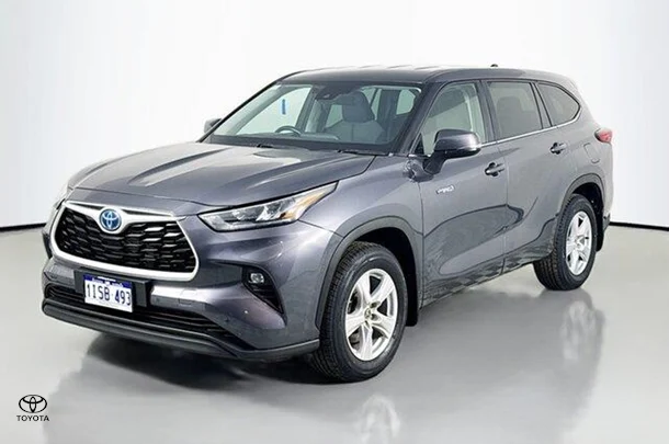 2023 Toyota Kluger Hybrid GX image 4