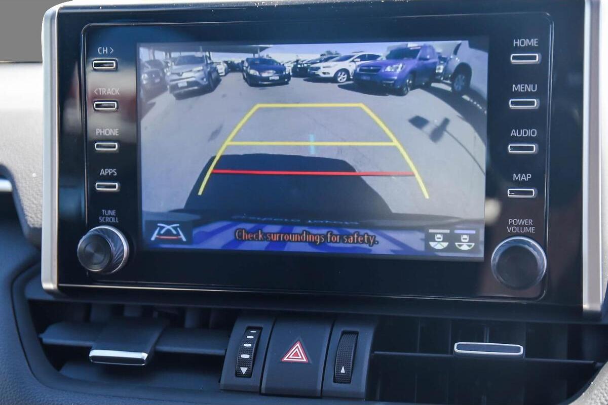 2025 Toyota RAV4 XSE Auto eFour image 11