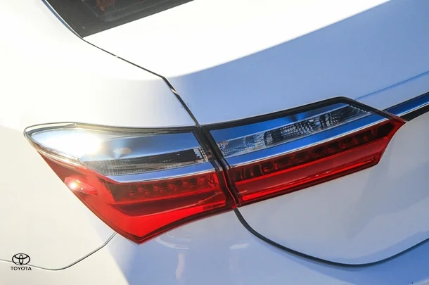 2017 Toyota Corolla Sedan Ascent image 13