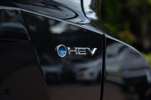 2023 TOYOTA C-HR Hybrid Koba 2WD image 27