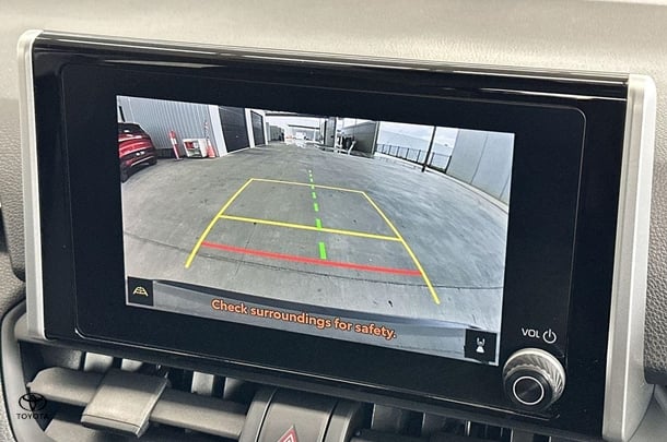 2022 Toyota RAV4 GX-2WD image 4