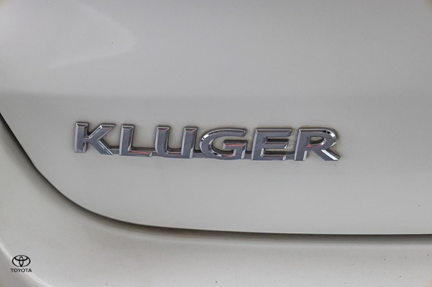 2016 Toyota KLUGER AWD GRANDE image 15