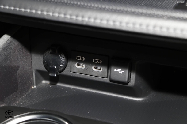 2022 Toyota Kluger GX-2WD image 19