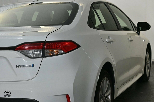 2023 Toyota Corolla Sedan Hybrid Ascent Sport image 20