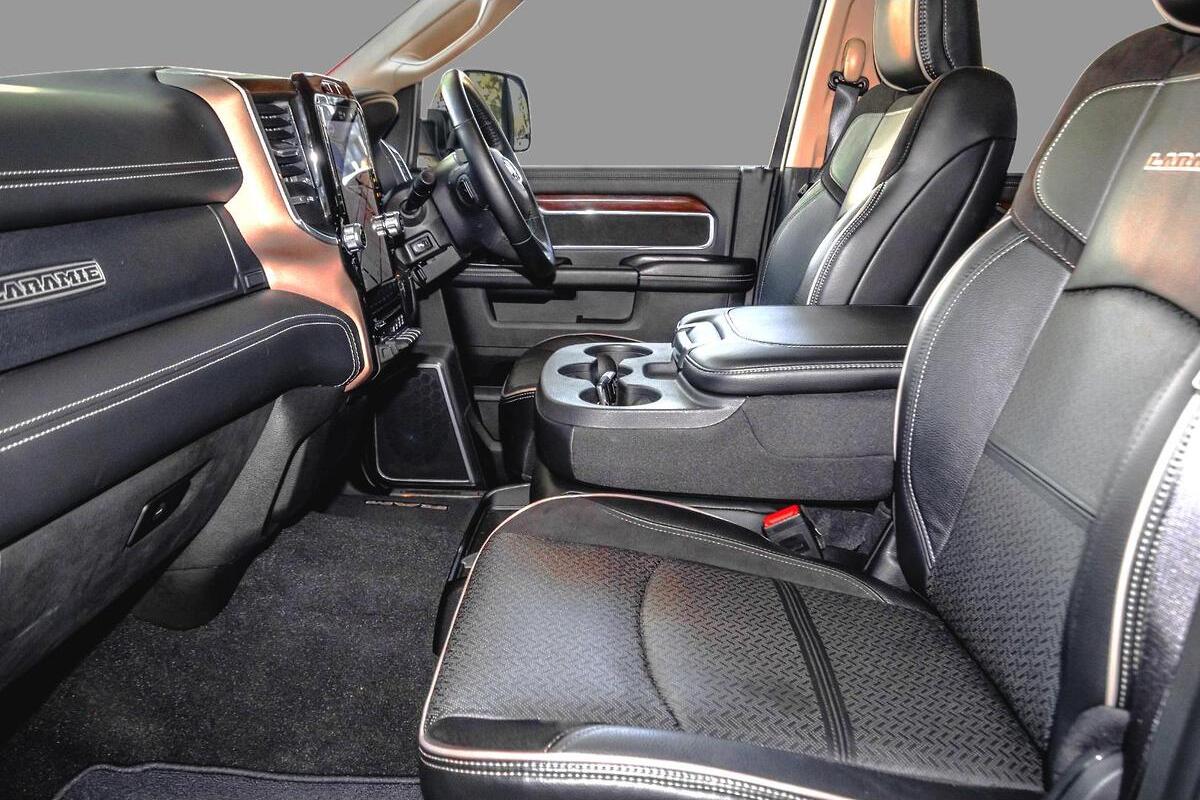 2024 RAM 2500 Laramie Auto 4x4 MY24 image 8