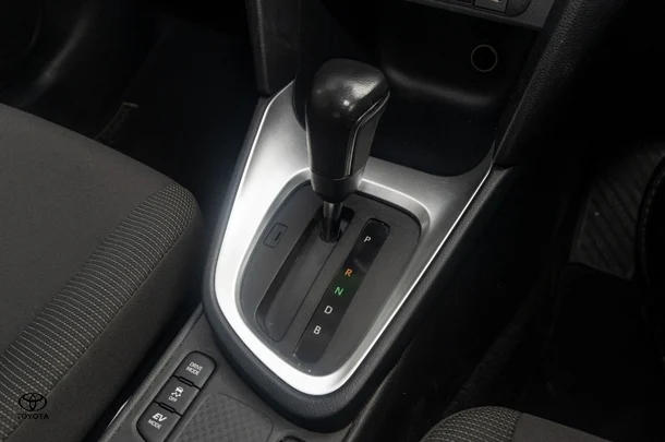 2023 Toyota Yaris Cross Hybrid GX image 17