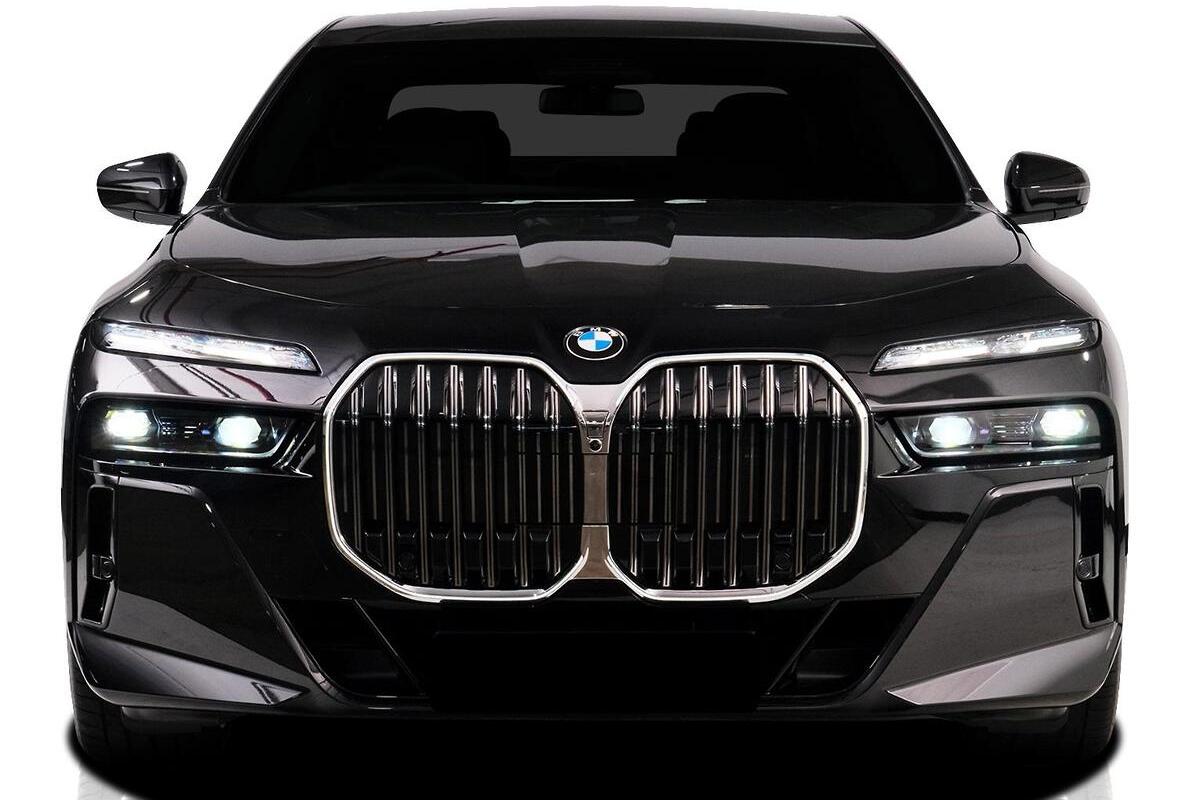 2024 BMW 7 Series 740i M Sport G70 Auto image 2
