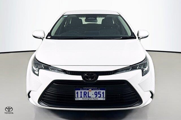 2024 Toyota Corolla Ascent Sport image 2