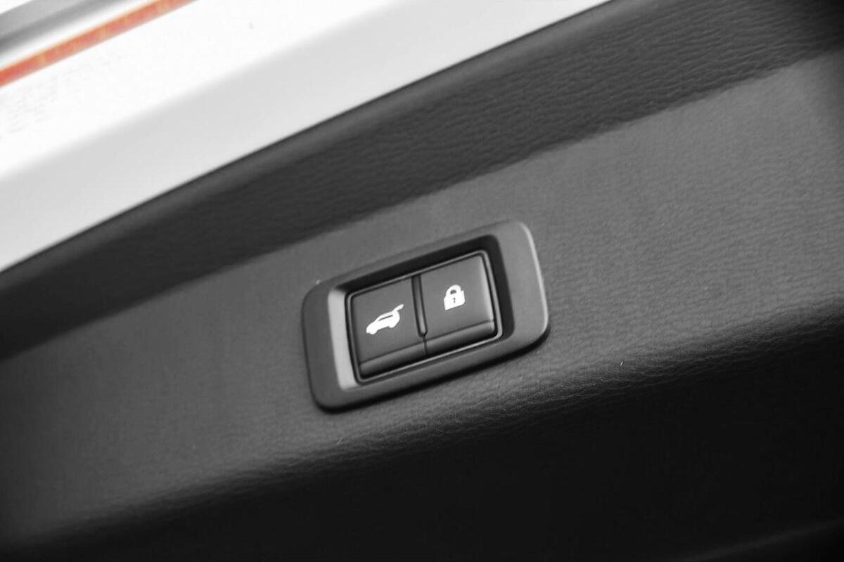 2024 Mitsubishi Outlander Exceed ZM Auto AWD MY24 image 15