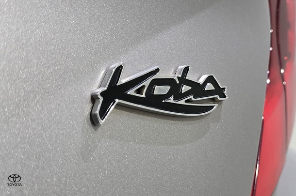 2021 Toyota C-HR Koba AWD image 9