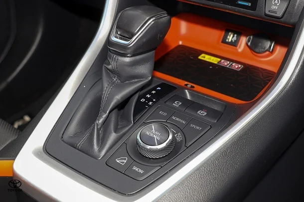 2024 Toyota RAV4 Edge AWD image 2