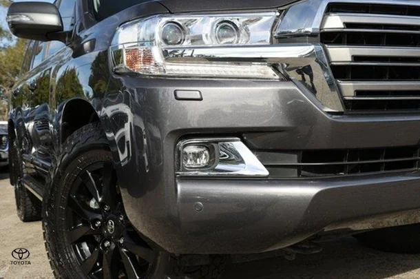 2021 Toyota Landcruiser Sahara image 2