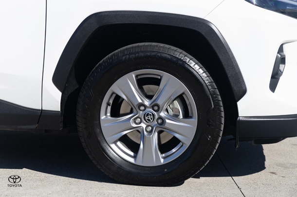 2023 Toyota Rav4 Hybrid GX-2WD image 23