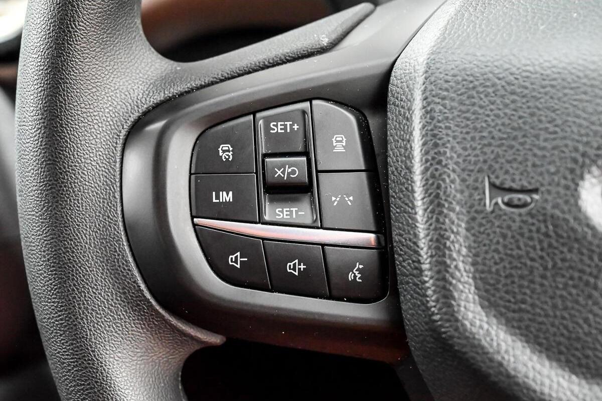 2025 Ford Everest Ambiente Auto FullTime 4WD DR MY25.25 image 17
