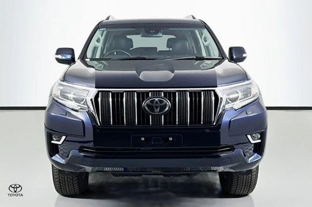 2023 Toyota Prado GXL image 2