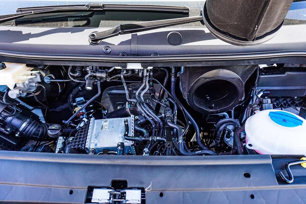 2024 Volkswagen Crafter 35 TDI340 SY1 Medium Wheelbase Auto FWD MY24 image 10