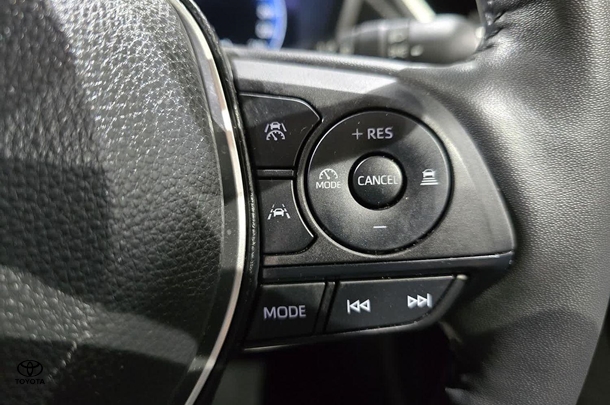 2024 Toyota Corolla Cross Hybrid Atmos 2WD image 17