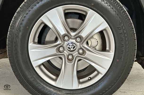 2023 Toyota Rav4 Hybrid GX-2WD image 11