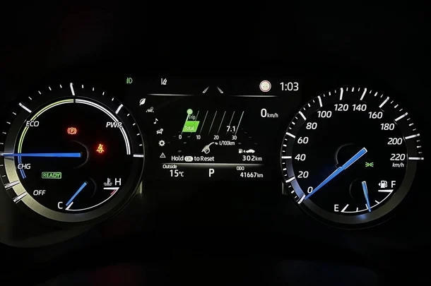 2021 Toyota Kluger Hybrid AWD GRANDE image 17
