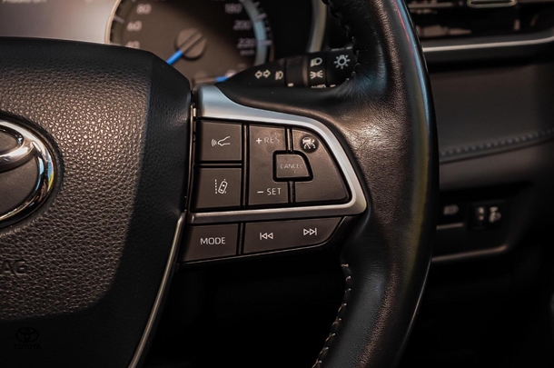 2023 TOYOTA Kluger Hybrid GX AWD image 16