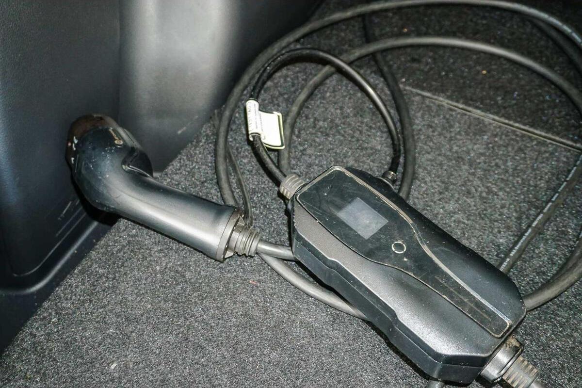 2024 Mitsubishi Eclipse Cross PHEV Aspire YB Auto AWD MY24 image 13