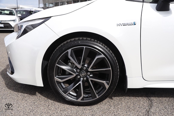 2023 Toyota Corolla ZR image 10