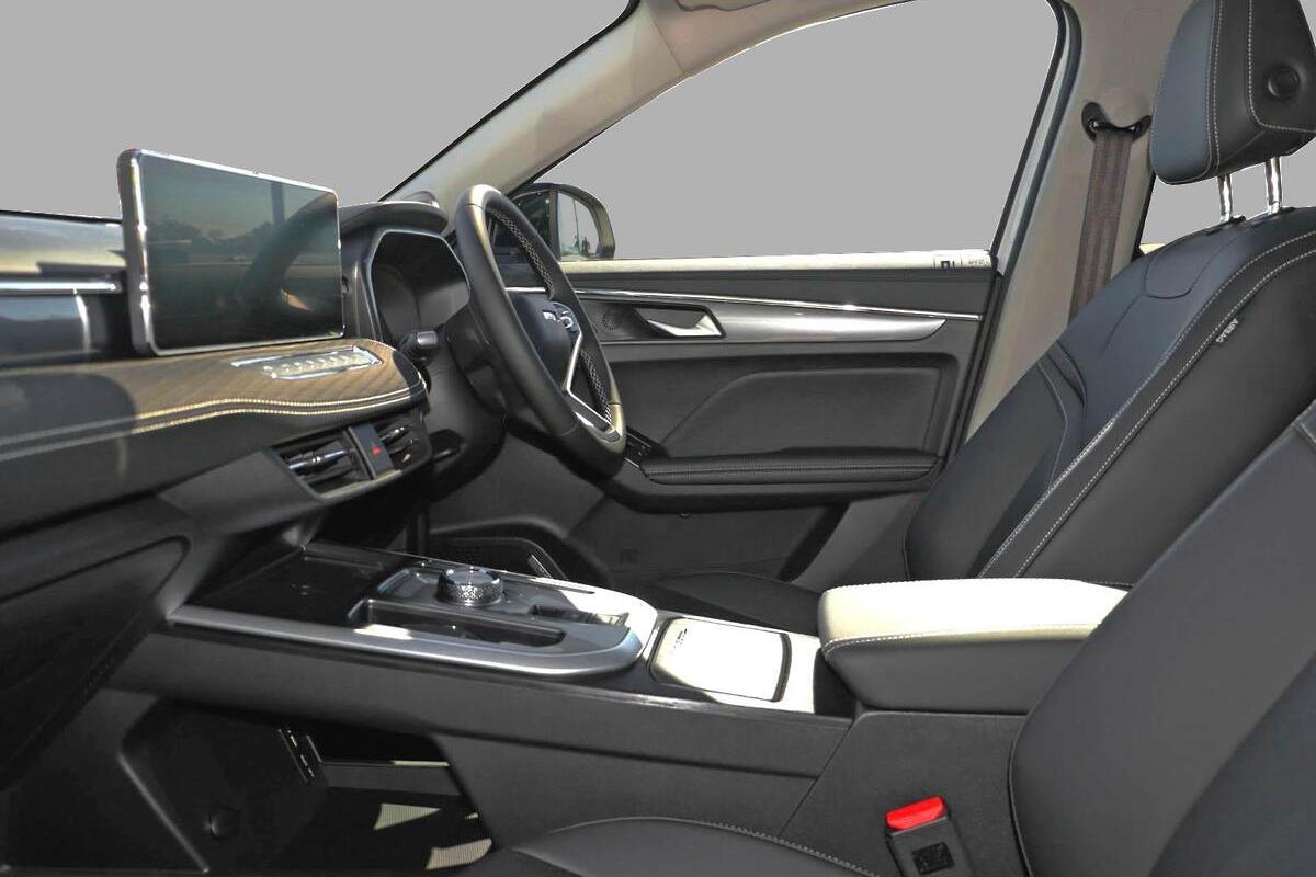 2025 GWM Haval Jolion Ultra Hybrid Auto image 8