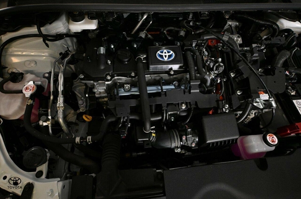 2023 Toyota Corolla Sedan Hybrid Ascent Sport image 11