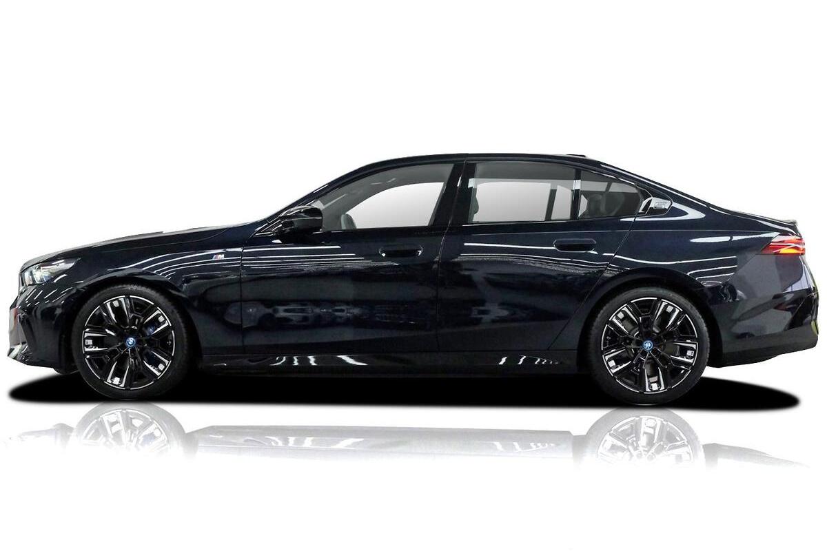 2025 BMW i5 M60 xDrive G60 Auto AWD image 5