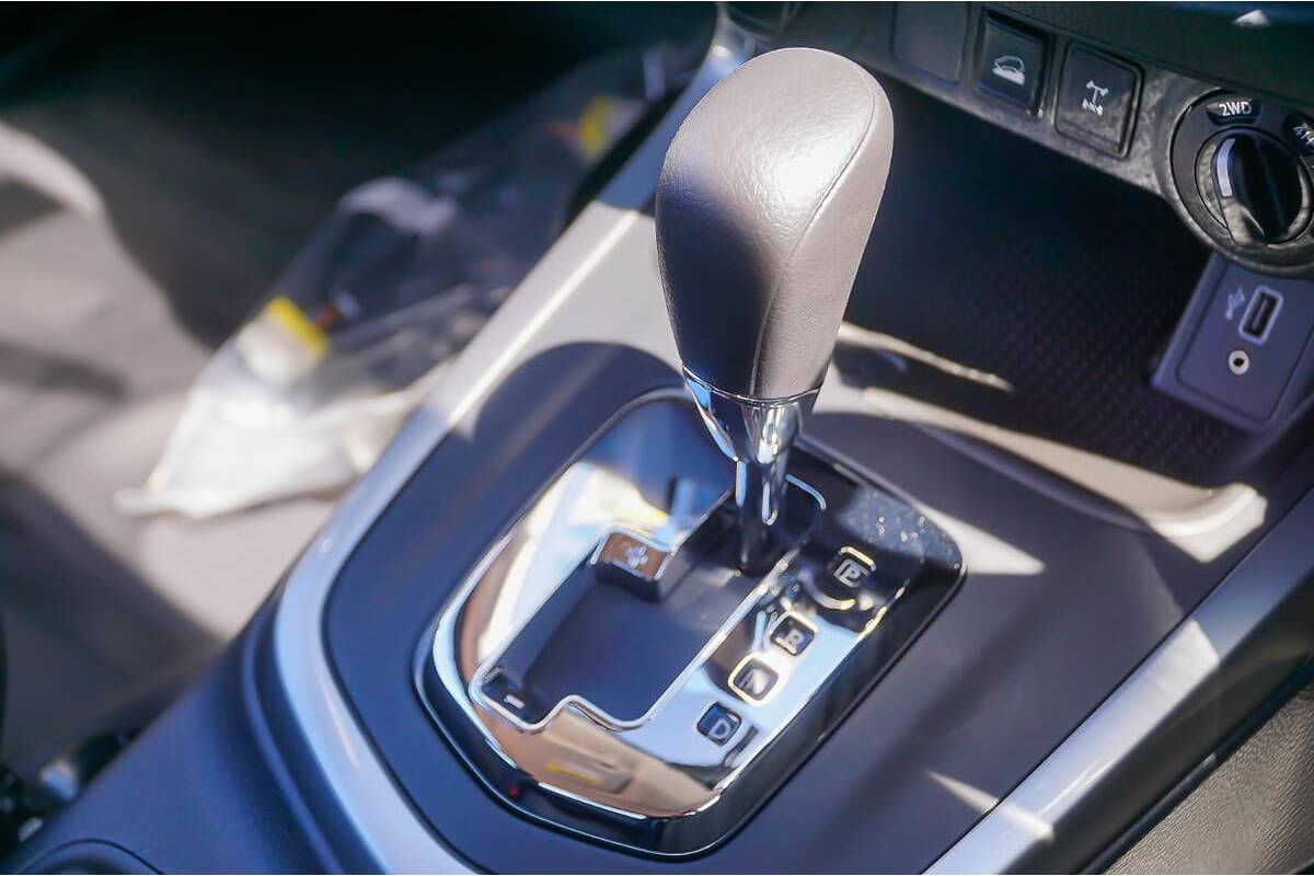 2025 Nissan Navara SL D23 Auto 4x4 MY24 Dual Cab image 16
