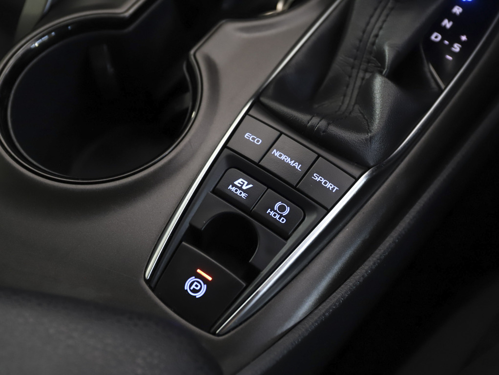 2022 Toyota Camry Hybrid Ascent image 15