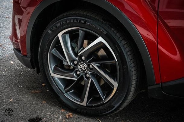 2021 Toyota C-HR Hybrid Koba 2WD image 5