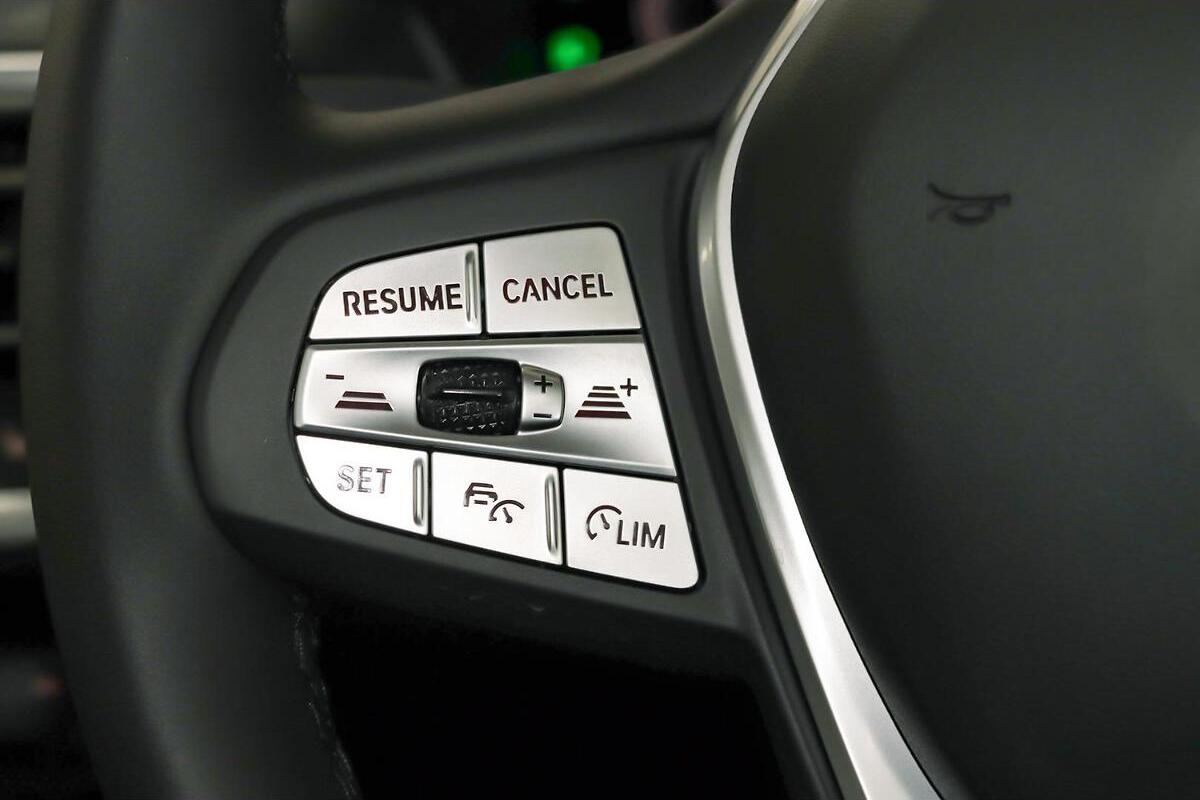 2024 BMW X3 sDrive20i G01 LCI Auto image 14