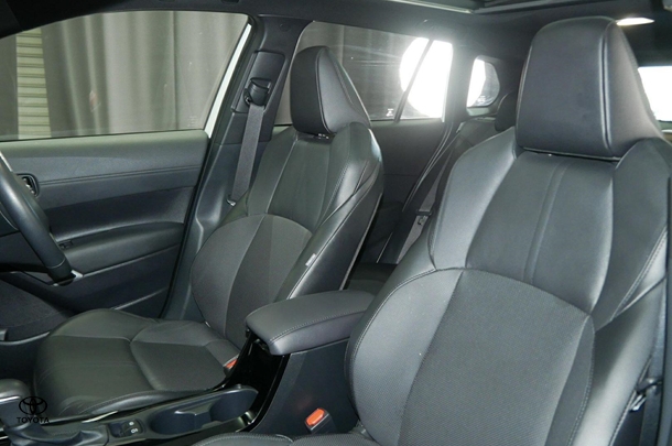 2023 Toyota Corolla Cross HV Atmos image 23