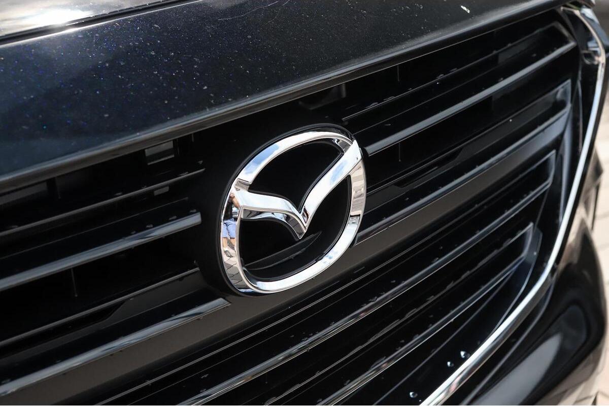 2024 Mazda BT-50 XT TF Auto 4x4 Dual Cab image 5