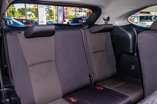 2023 TOYOTA Kluger Hybrid GX AWD image 8