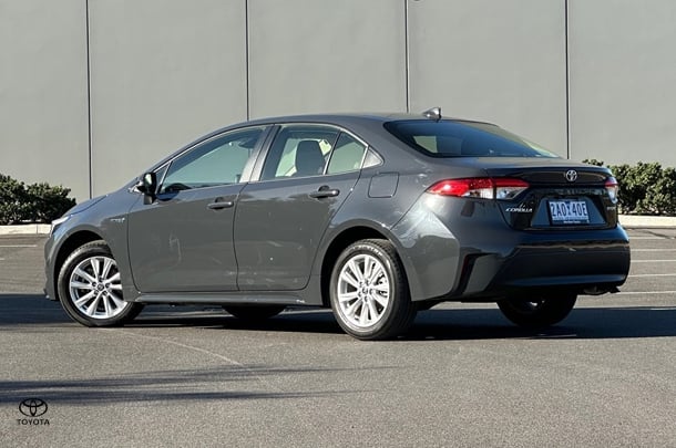 2024 Toyota Corolla Ascent Sport Hybrid image 2